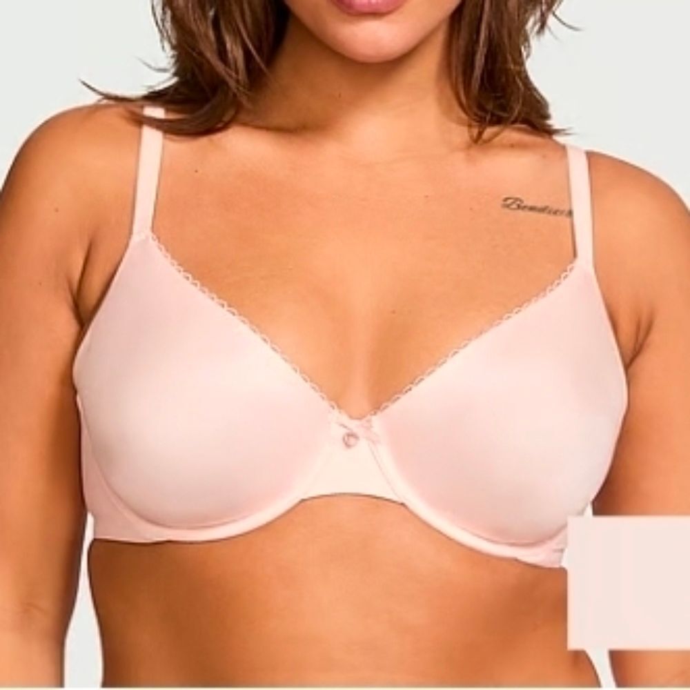 Victoria's Secret Body by Victoria Invisible Lift Unlined Smooth Demi Bra 32DDD